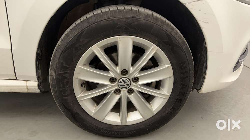 Volkswagen Polo 2009-2013 Petrol Highline 1.2l, 2016, Petrol