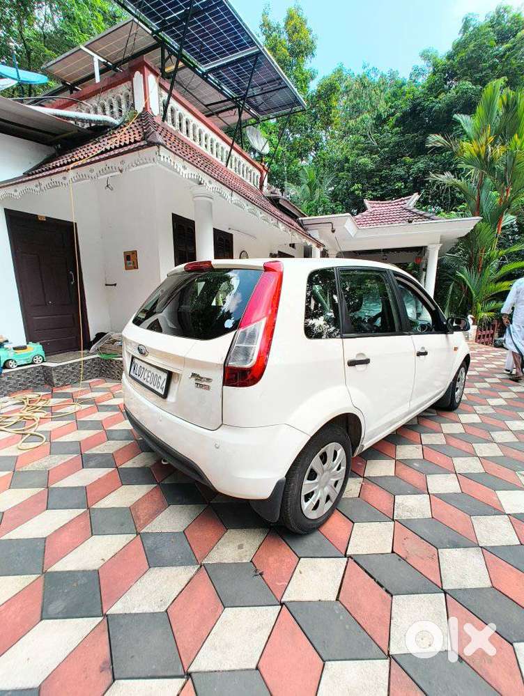 Ford Figo 2012-2015 Diesel Zxi, 2015, Diesel