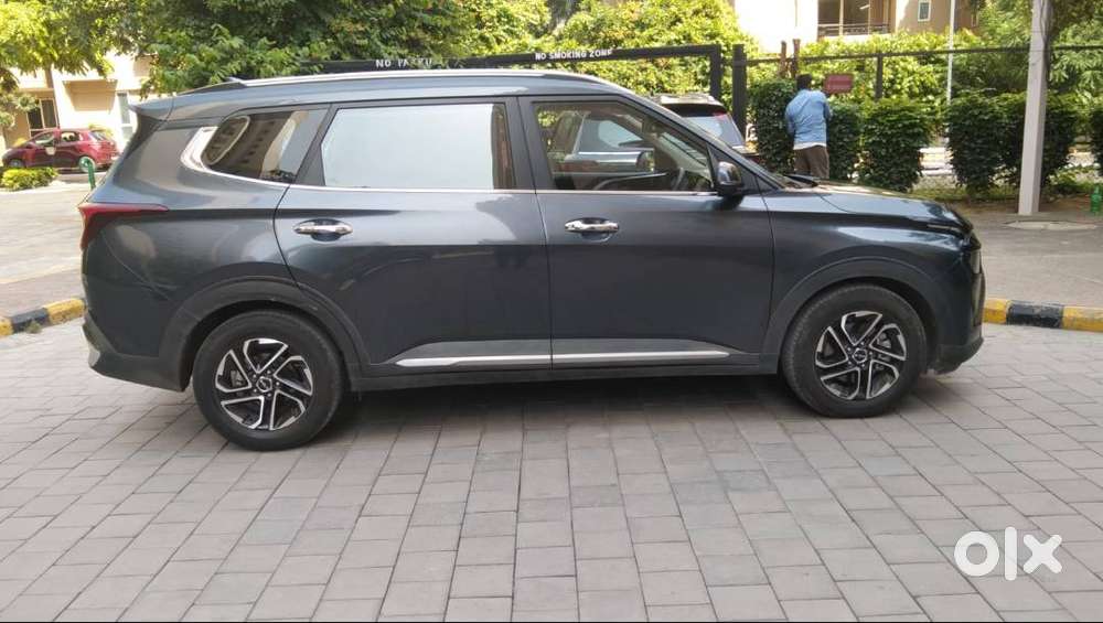 Kia Carens 2023 Year