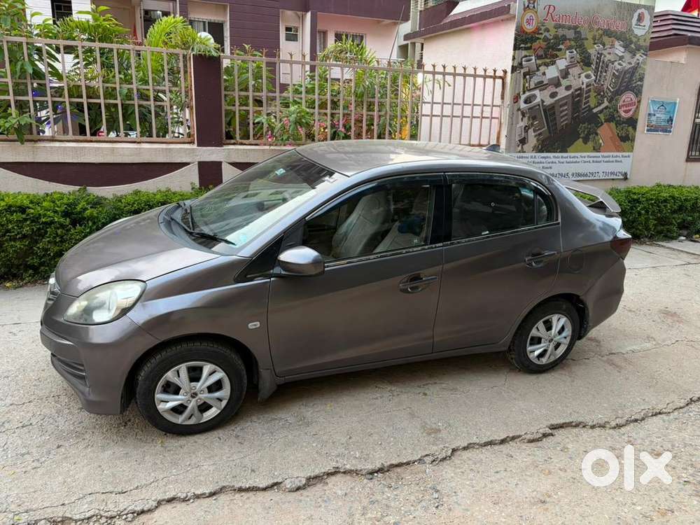 Honda Amaze 2015 Diesel Well Maintained