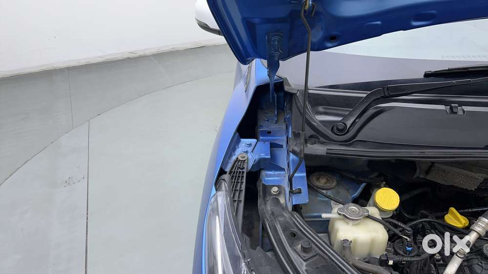 Nissan Magnite 1.0 Xv Dual Tone, 2021, Petrol