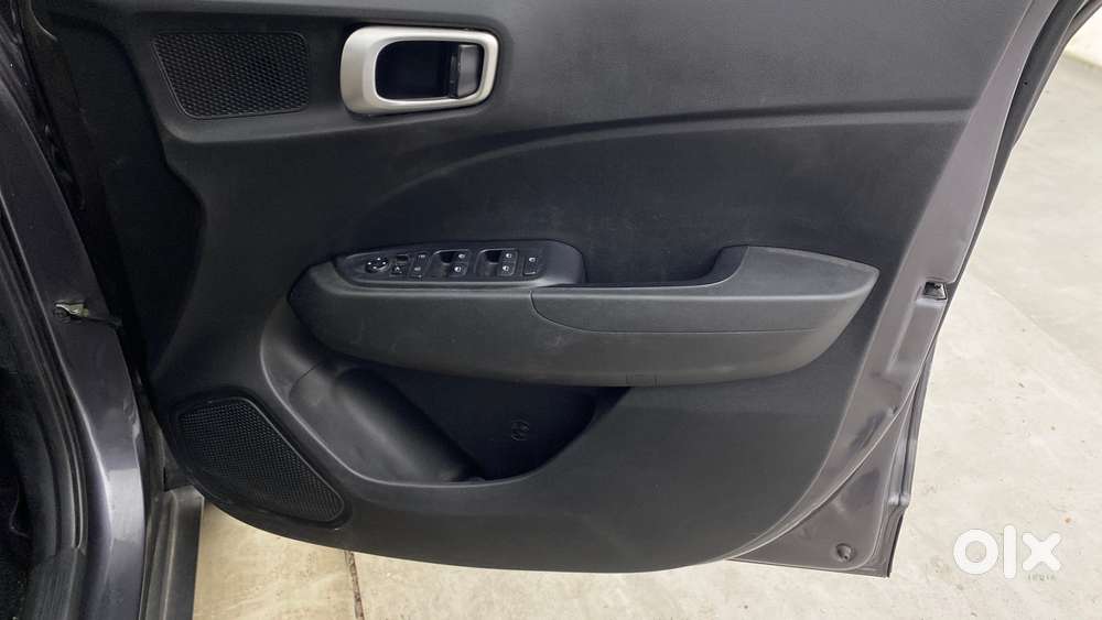 Hyundai Venue Sx Plus Turbo Dct, 2021, Petrol