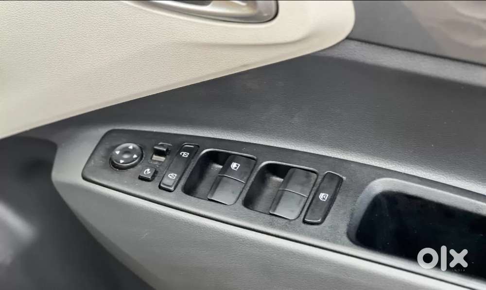 Hyundai Aura 1.2 S Petrol Amt, 2021, Petrol