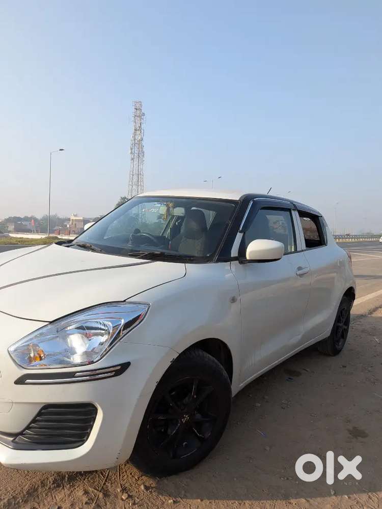Maruti Suzuki Swift Lxi 2019