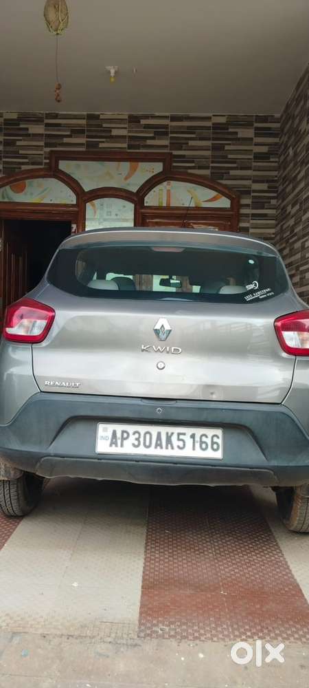Renault Kwid Petrol Manual 2017