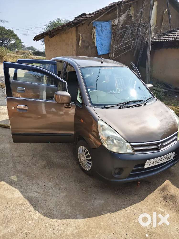 Maruti Suzuki Zen Estilo 2012