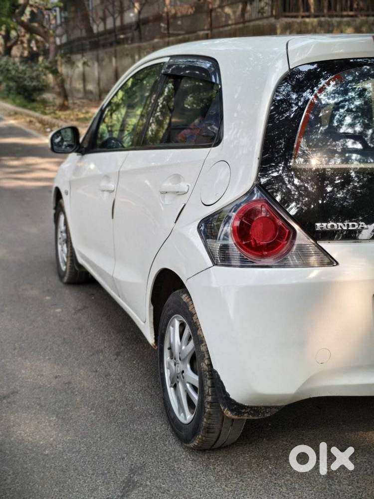 Honda Brio Vx Mt, 2013, Petrol