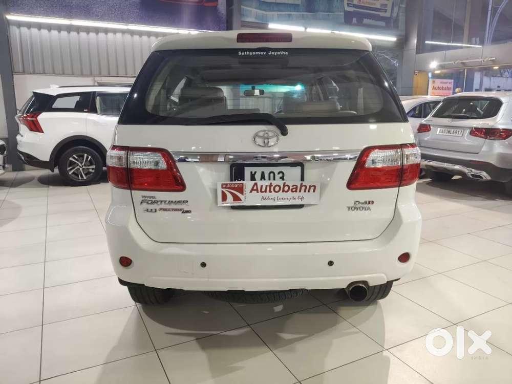 Toyota Fortuner, 2011, Diesel