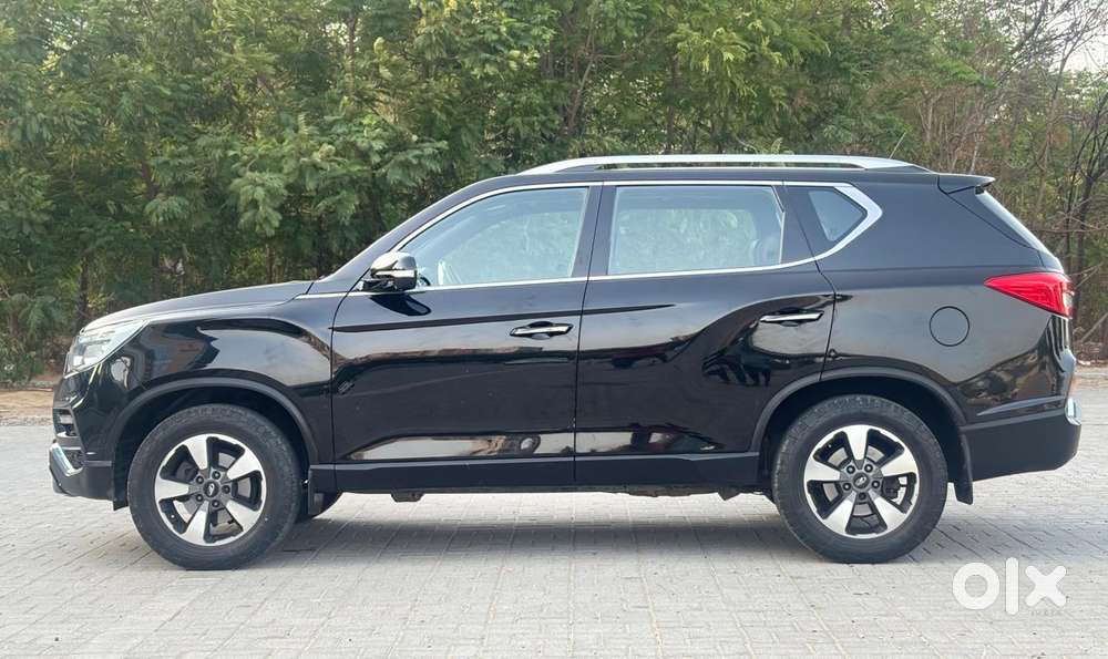 Mahindra Alturas G4 4x4 At, 2019, Diesel