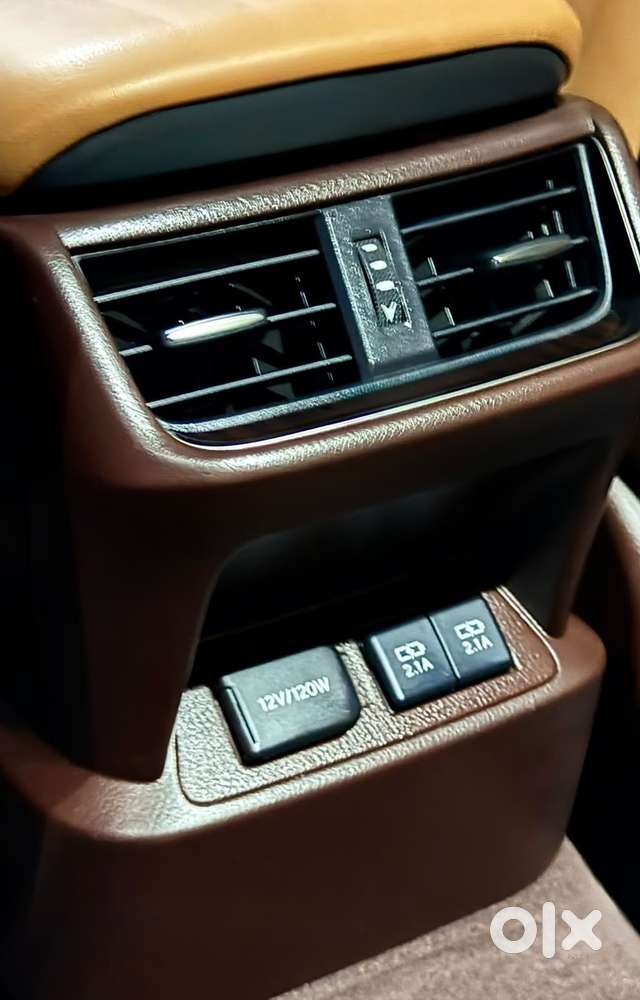 Lexus Es 300h Luxury, 2021, Petrol