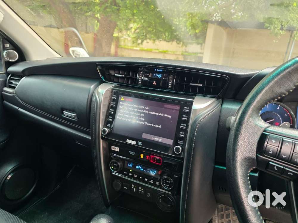 Toyota Fortuner 2024 Diesel At