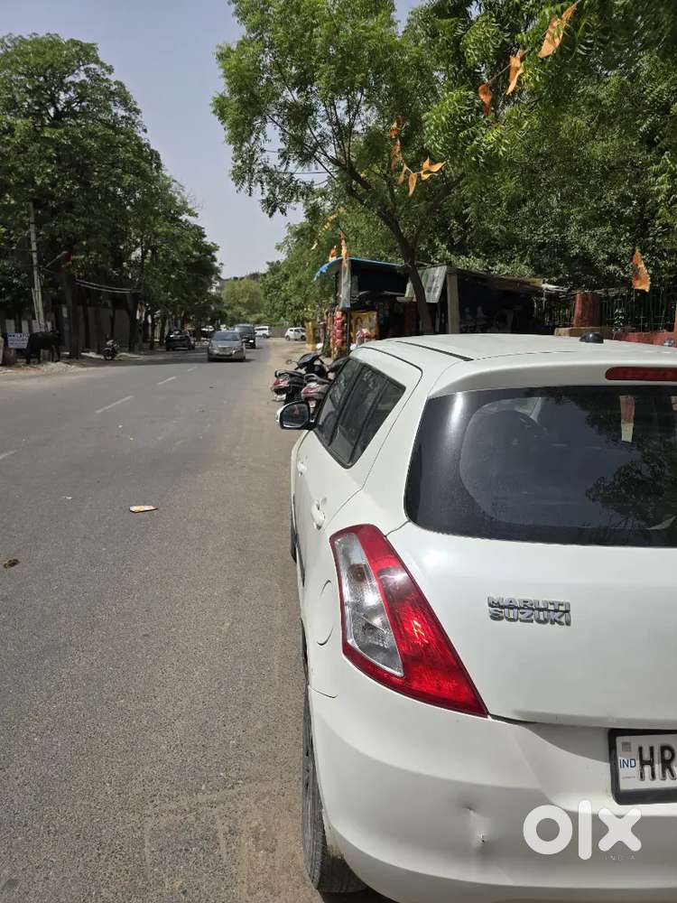 Maruti Suzuki Swift 2015 Petrol 103424 Km Driven