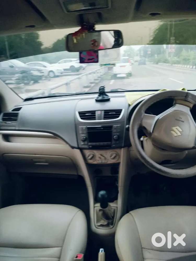 Maruti Suzuki Ertiga Zxi 2013