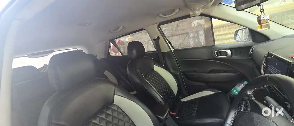 Hyundai Venue 2022 Petrol Well Maintained