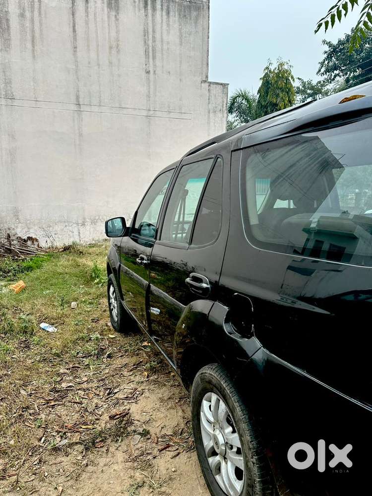 Tata Safari Storme Diesel 2012