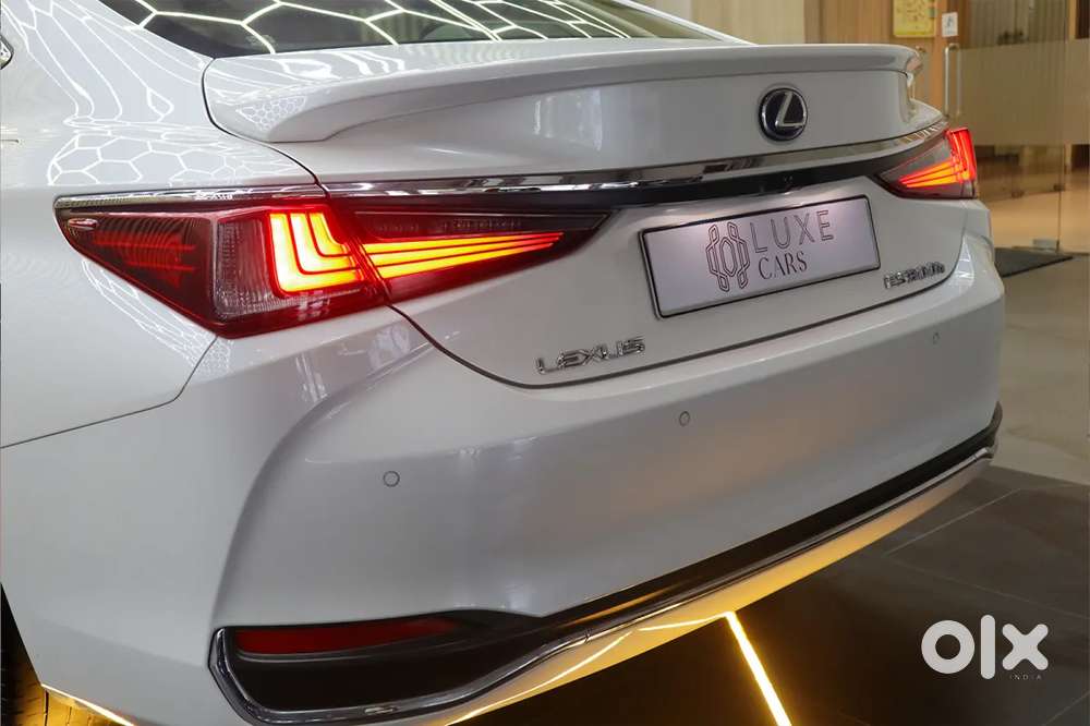 Lexus Es, 2022, Petrol