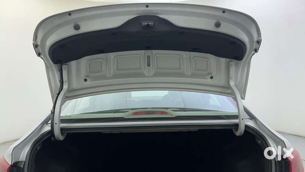Hyundai Verna 1.5 Sx (o) Vtvt Ivt, 2021, Petrol