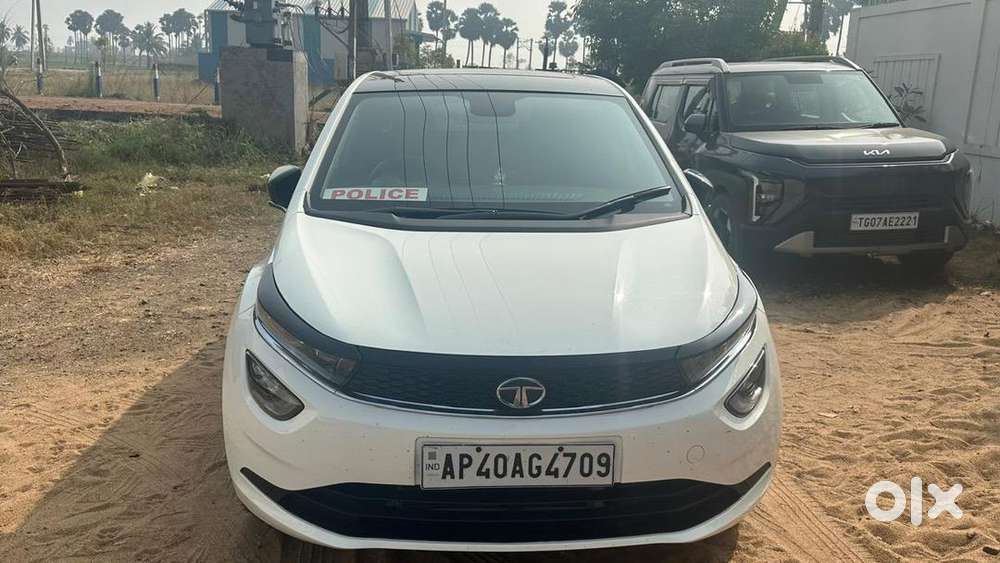 Tata Altroz 2023 Petrol Well Maintained
