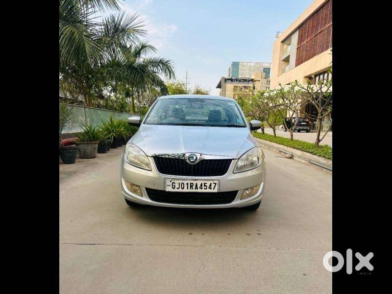 Skoda Rapid 2013-2016 1.6 Mpi At Elegance, 2013, Petrol