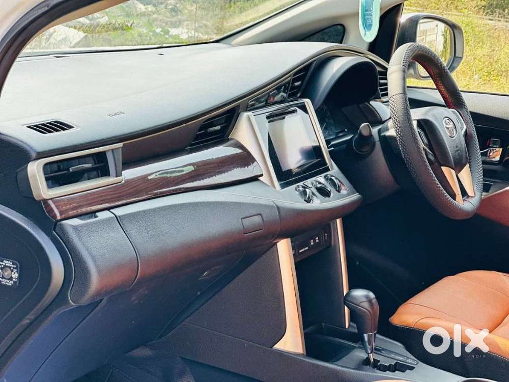 Toyota Innova Crysta G 8 Str, 2020, Diesel