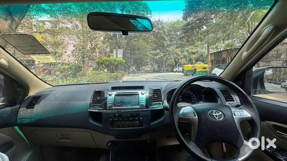 Toyota Fortuner 2011-2016 4x2 4 Speed At, 2015, Diesel