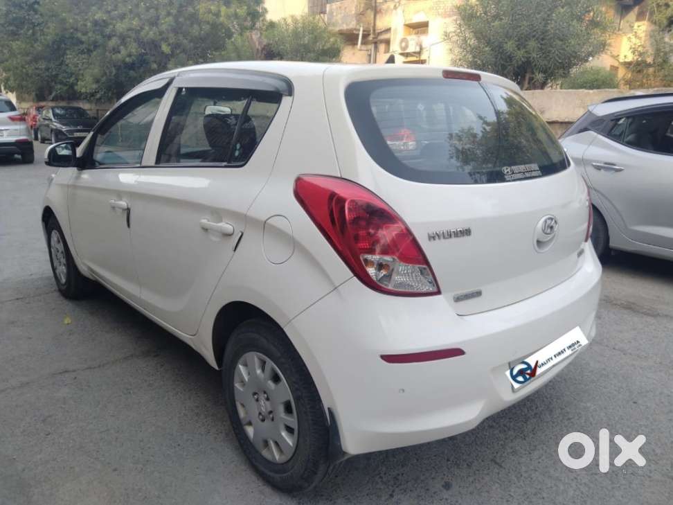 Hyundai I20 Magna Plus Diesel, 2015, Diesel