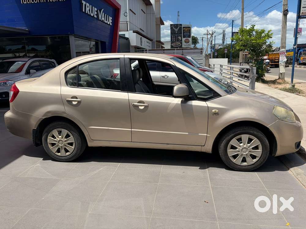 Maruti Suzuki Sx4 Vxi Bsiv, 2012, Petrol