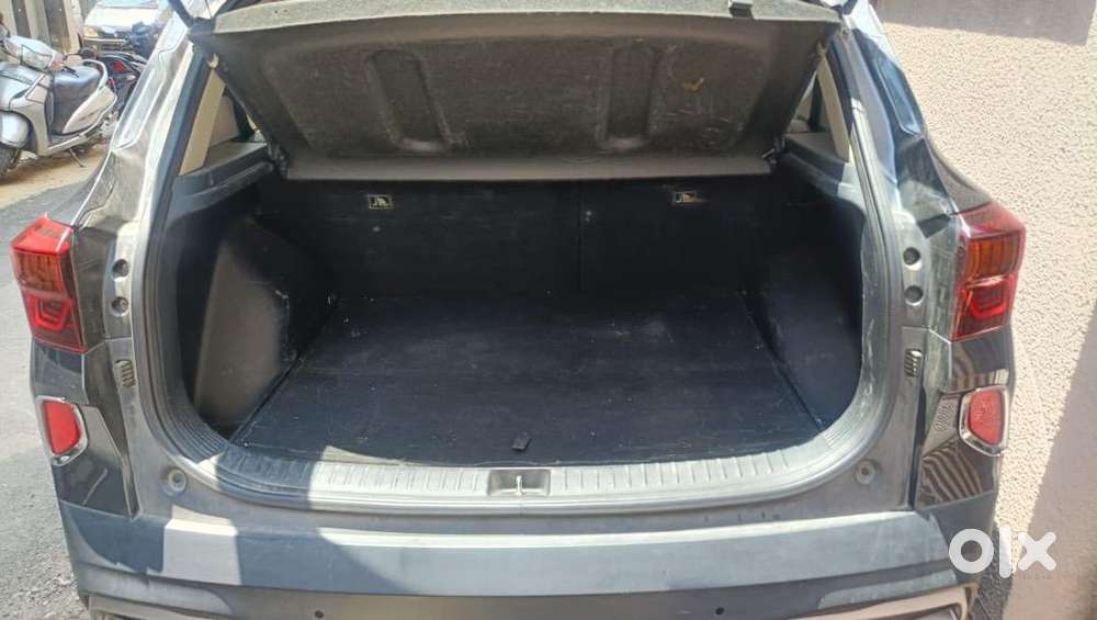 Kia Seltos Diesel 1.5htk+  2020 Manual