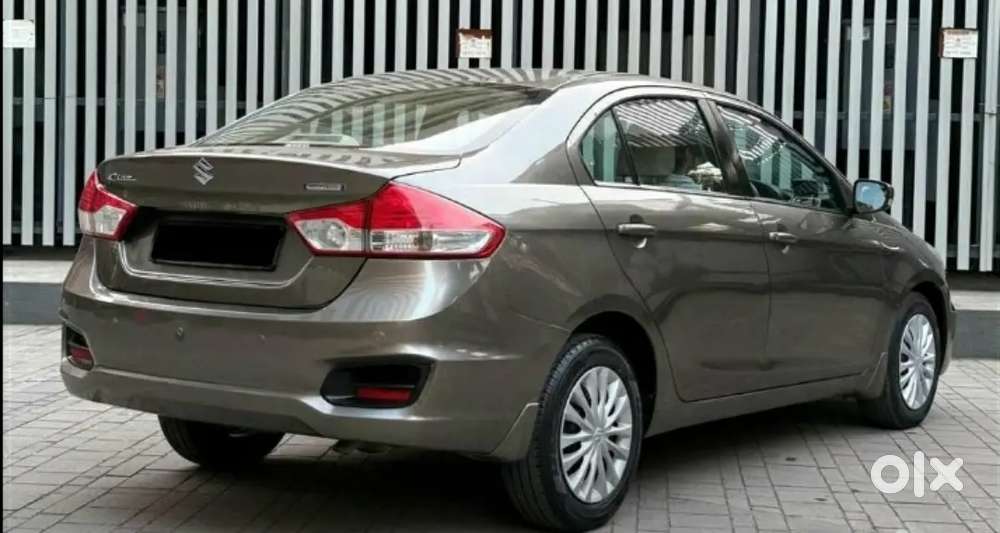 Maruti Suzuki Ciaz 2018 Petrol Well Maintained Beautiful Grey Colour