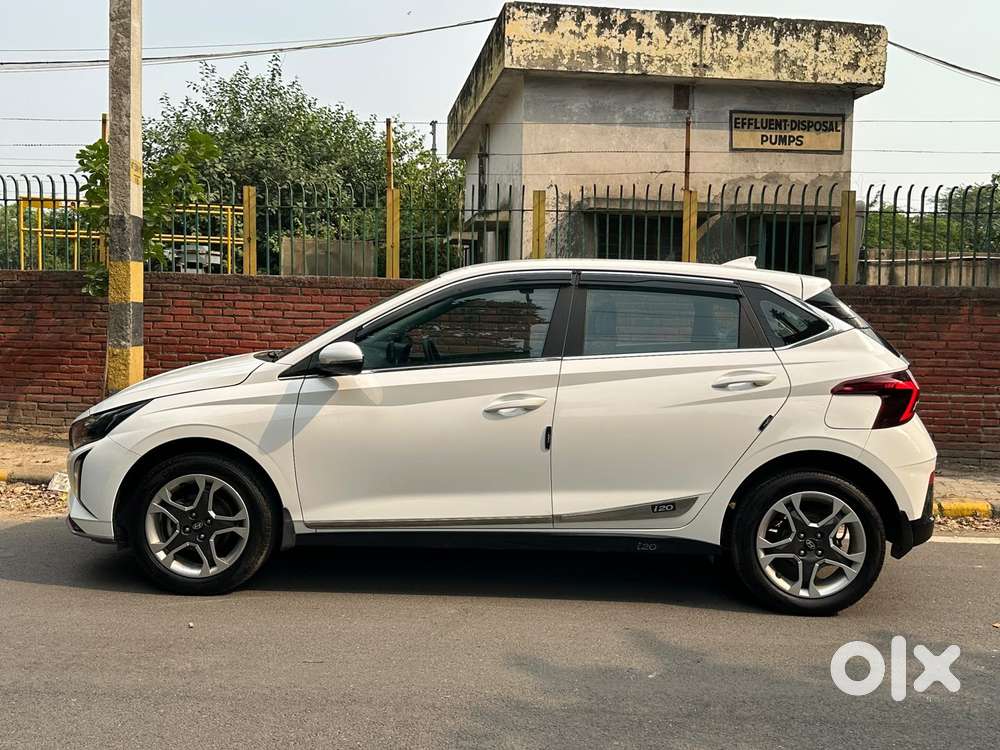 Hyundai I20 Sportz 1.2 Ivt, 2024, Petrol