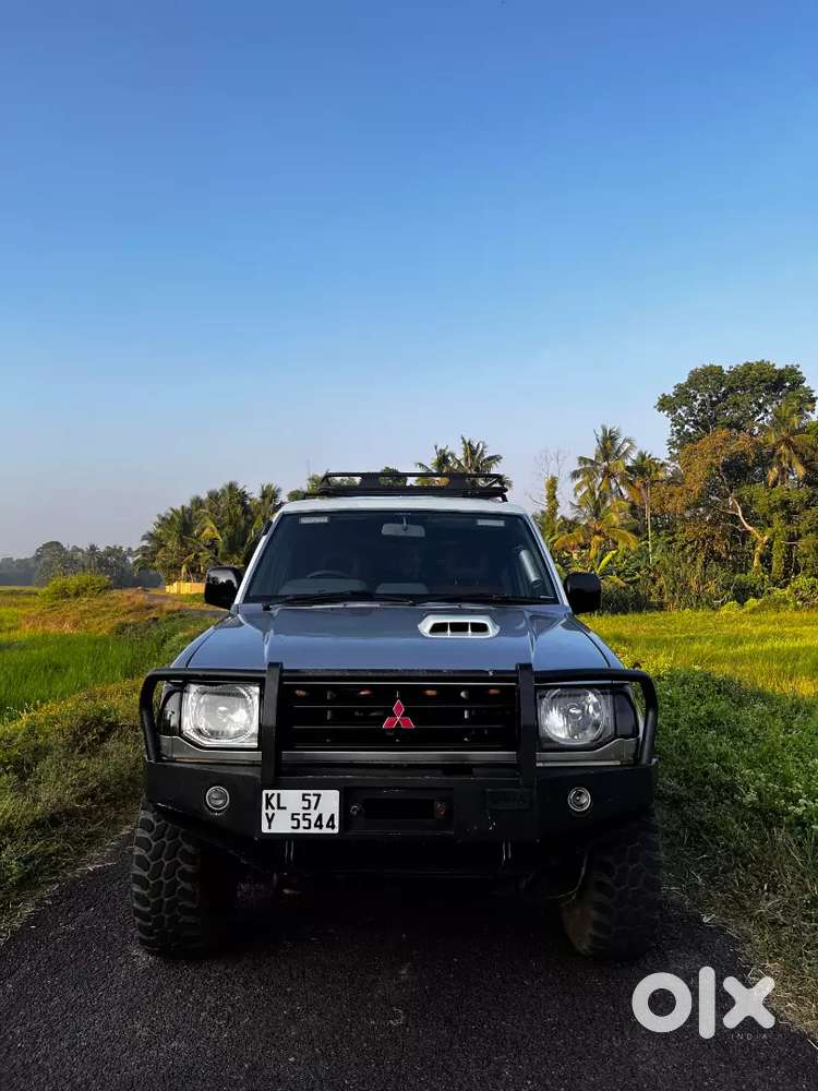 Mitsubishi Pajero Glx  2007 Diesel 137000 Km Driven