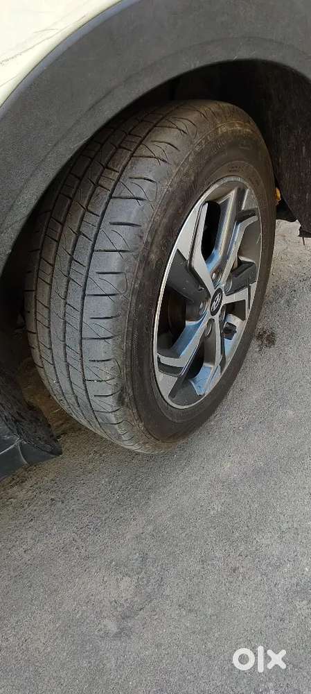 Hundayi Creta Full Top Model New Condition