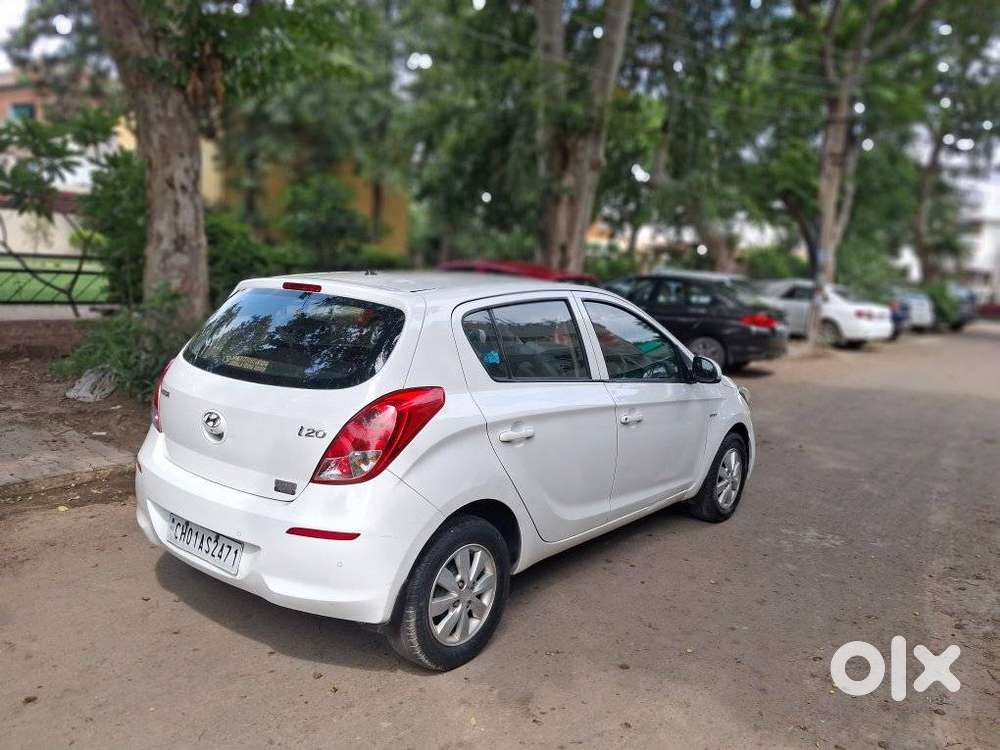 Hyundai I20 Sportz 1.2 Bs-iv, 2013, Petrol