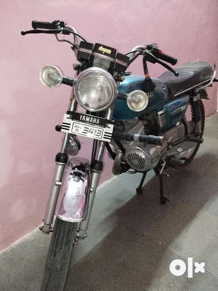 Yamaha bikes deals old model olx