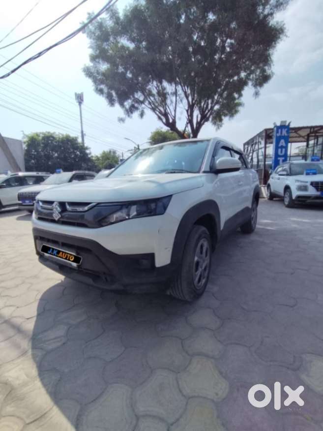 Maruti Suzuki Brezza 1.5 Lxi Cng, 2023, Petrol