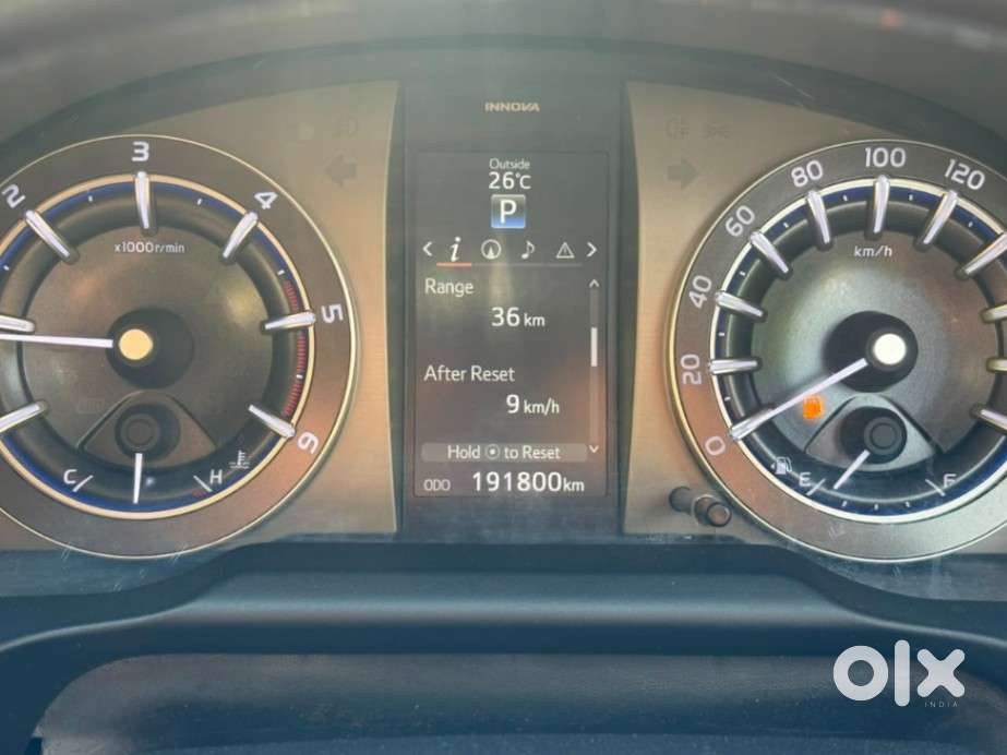 Toyota Innova Crysta 2.8 Zx At, 2017, Diesel