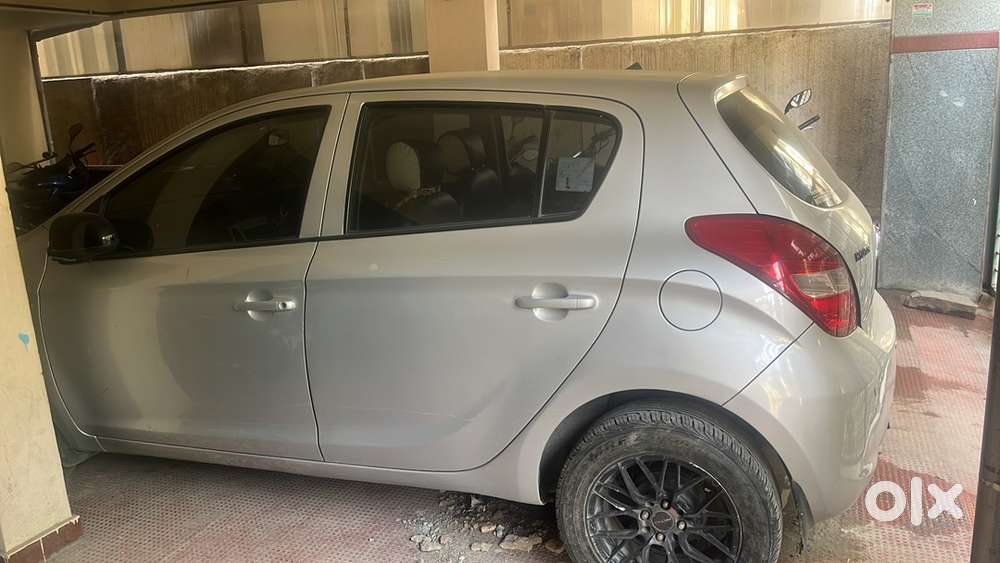 Hyundai I20 Petrol Manual 2010