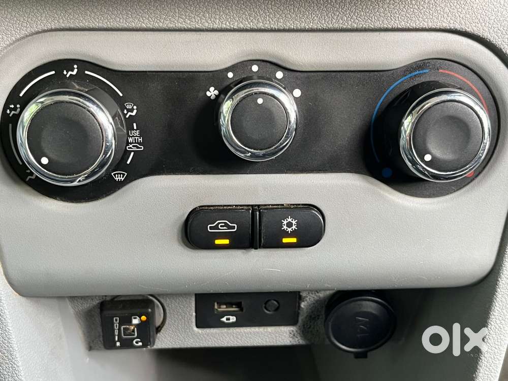 Tata Tiago 1.2 Revotron Xt (o), 2023, Cng & Hybrids