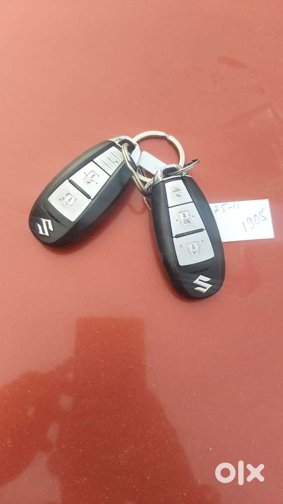 Maruti Suzuki Brezza Zdi+ Dual Tone, 2017, Diesel