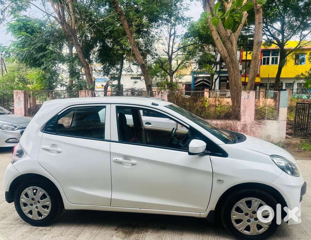 Honda Brio 1.2 E Mt, 2014, Petrol