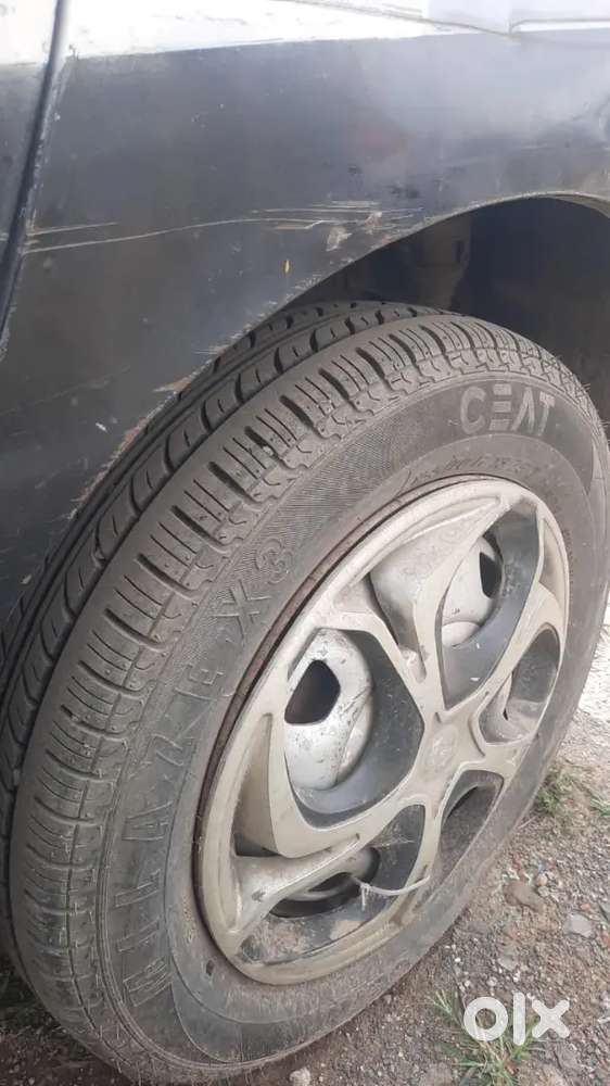 Santro Xing Power Steering Power Window