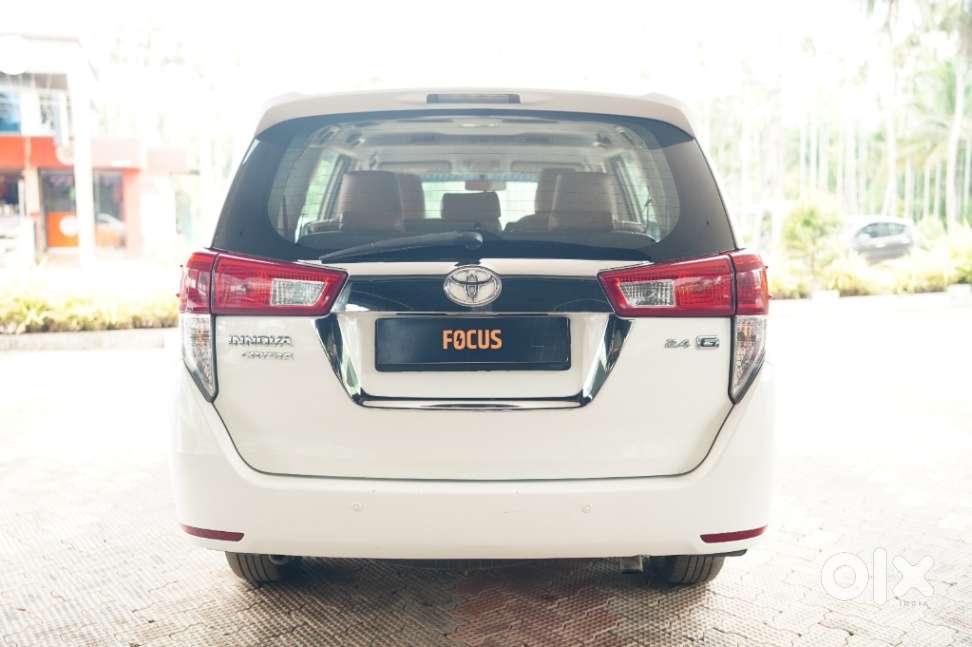 Toyota Innova Crysta 2.4 G Mt, 2018, Diesel
