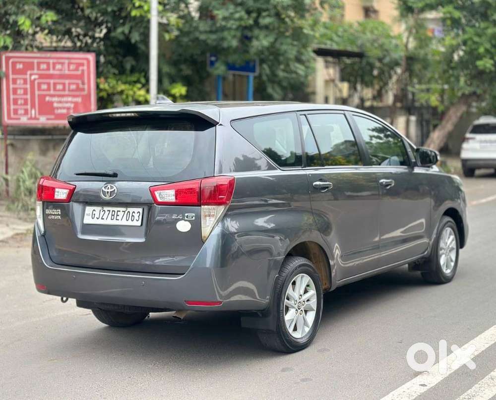 Toyota Innova Crysta 2.4 Gx Mt, 2017, Diesel