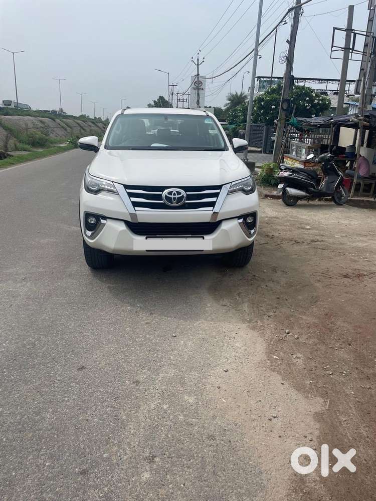 Toyota Fortuner Top Model First Owner
