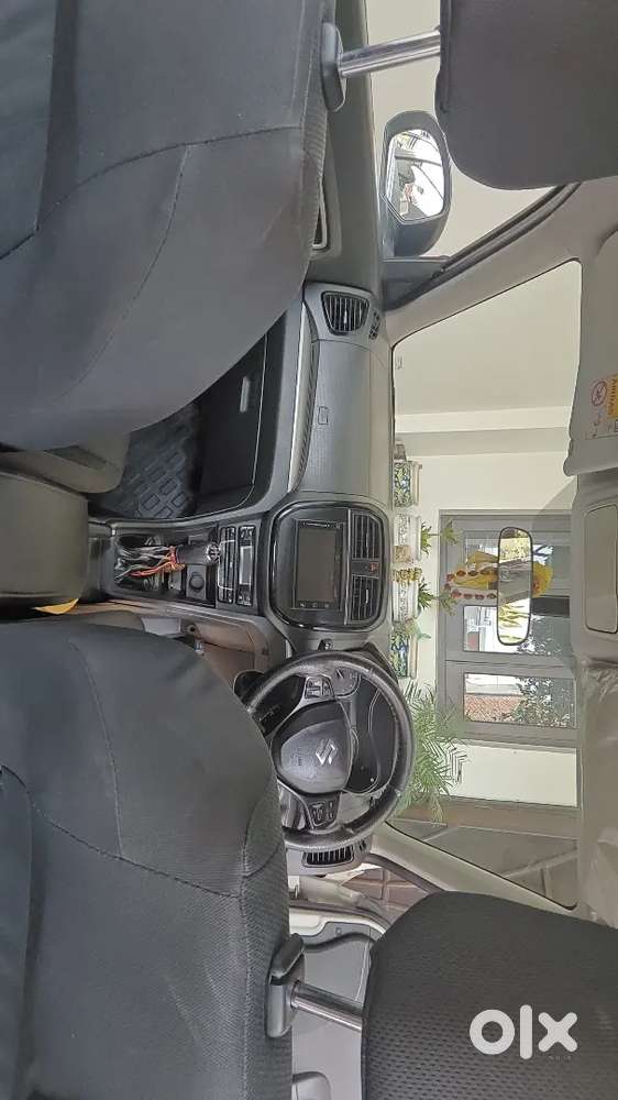 Maruti Suzuki Brezza Zdi+ 2017