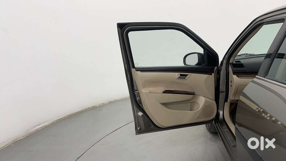Maruti Suzuki Swift Dzire 1.3 Vxi, 2015, Petrol