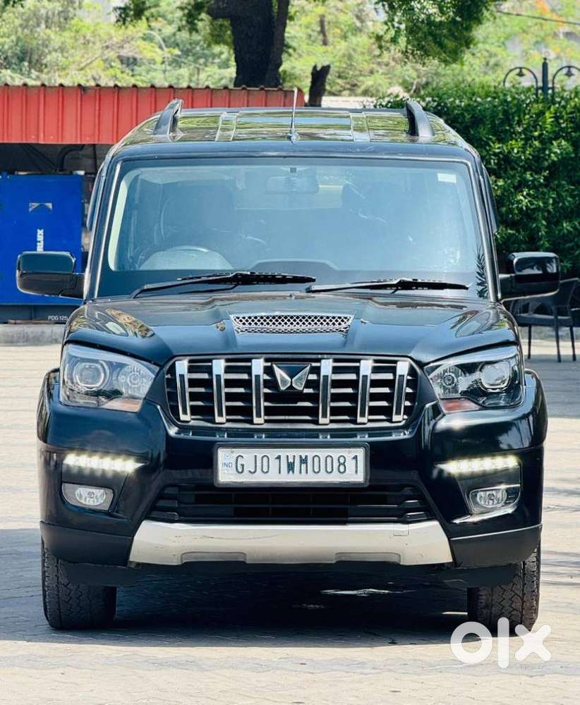 Mahindra Scorpio Classic 2.2 S 11 Mt 7 Str, 2023, Diesel
