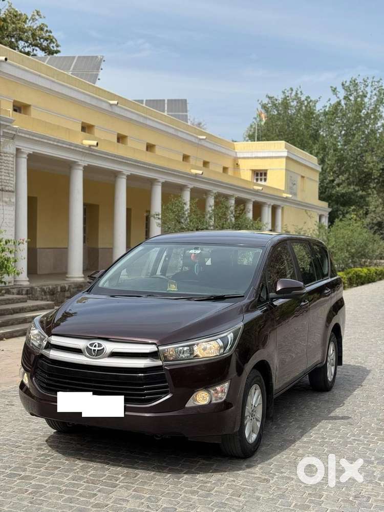Toyota Innova Crysta [2020-ongoing] 2.4 Gx At 7 Str, 2017, Diesel