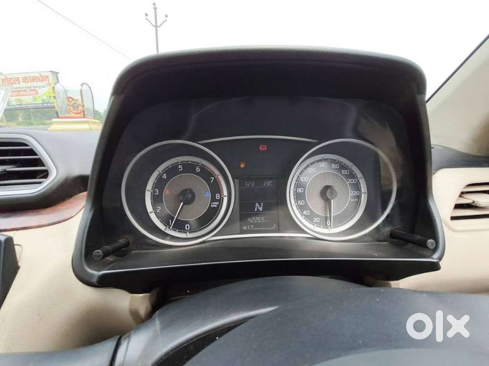 Maruti Suzuki Dzire 1.2 Vxi Amt, 2019, Petrol