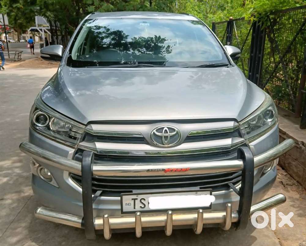 Toyota Innova Crysta 2.4 V 7 Str, 2017, Diesel